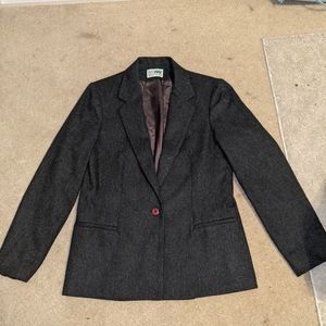 Gray speckled blazer